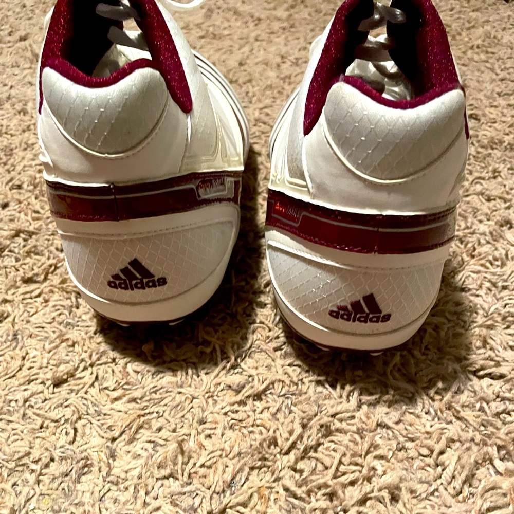 Adidas    Cleats  Mens/ Boys  Size 9.5   Look Brand New - Picture 5 of 6